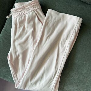 Lululemon strawberry milkshake softstreme pant